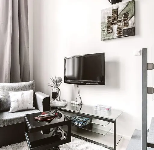 First At Andrassy Apartament