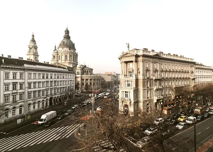 Apartament First At Andrassy