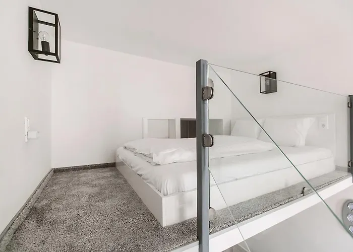 First At Andrassy Apartament *